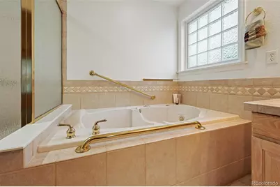 1341 S Lansing Court, Aurora, CO 80012 - Photo 23