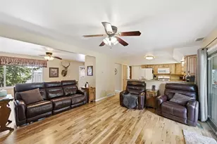 4827 S Lewis Ct, Littleton, CO 80127 - Photo 9