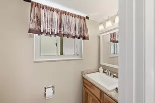 4827 S Lewis Ct, Littleton, CO 80127 - Photo 17