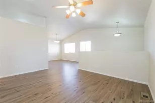 406 E 28th Street Dr, Greeley, CO 80631 - Photo 5