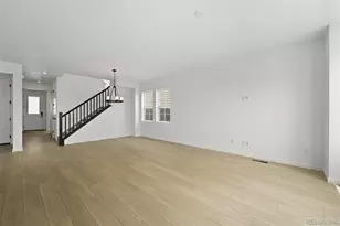 8828 Whiteclover St, Littleton, CO 80125 - Photo 9