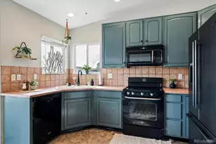 7738 Mule Deer Pl, Littleton, CO 80125 - Photo 7