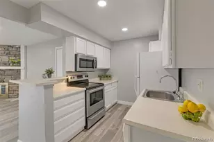 10150 E Virginia Ave, Denver, CO 80247 - Photo 7