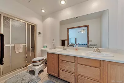 612 E Nichols Drive, Littleton, CO 80122 - Photo 9