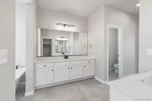 24317 E River Front Dr, Aurora, CO 80019 - Photo 19