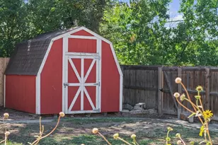 1341 Florence St, Aurora, CO 80010 - Photo 25