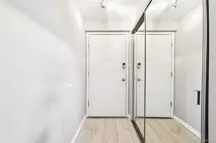 2 Adams St, Denver, CO 80206 - Photo 5