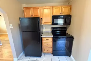 1687 Moline St, Aurora, CO 80010 - Photo 5