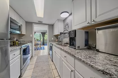 2525 S Dayton Way #2310, Denver, CO 80231 - Photo 15