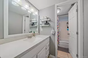 2525 S Dayton Way, Denver, CO 80231 - Photo 21