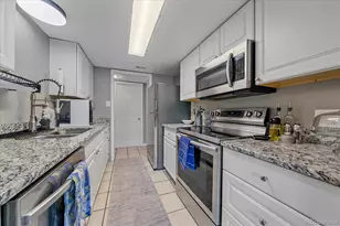 2525 S Dayton Way, Denver, CO 80231 - Photo 13