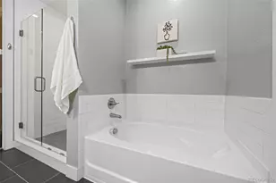 2438 N Washington St, Denver, CO 80205 - Photo 23