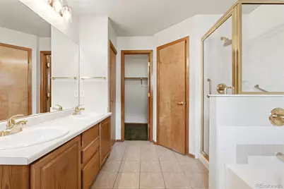 2235 S Waco Street, Aurora, CO 80013 - Photo 23