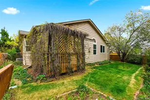2235 S Waco St, Aurora, CO 80013 - Photo 35