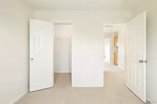 19926 E 40th Pl, Denver, CO 80249 - Photo 25