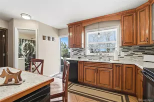 1112 S Bahama St, Aurora, CO 80017 - Photo 7