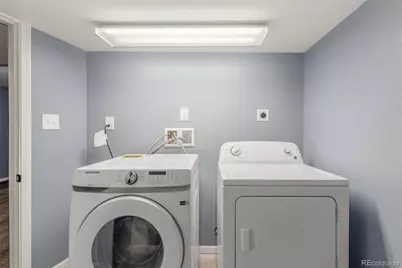 5105 Chandler Way, Denver, CO 80239 - Photo 27