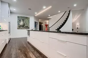 338 St Paul St, Denver, CO 80206 - Photo 11