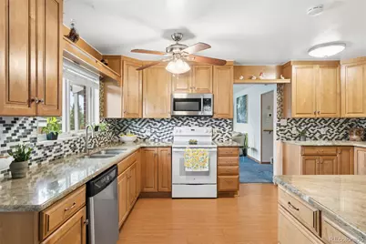 1922 Graves Court, Northglenn, CO 80233 - Photo 7