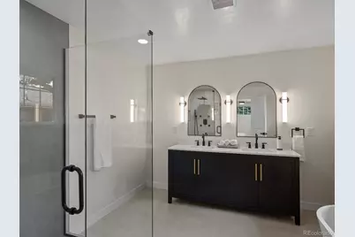 3630 S Hillcrest Drive, Denver, CO 80237 - Photo 9