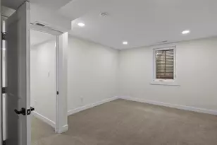 3630 S Hillcrest Dr, Denver, CO 80237 - Photo 21