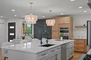 3630 S Hillcrest Dr, Denver, CO 80237 - Photo 5