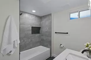 3630 S Hillcrest Dr, Denver, CO 80237 - Photo 17