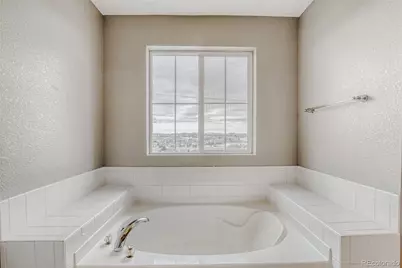 8055 S Elk Court, Aurora, CO 80016 - Photo 41