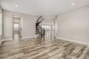 8055 S Elk Ct, Aurora, CO 80016 - Photo 9