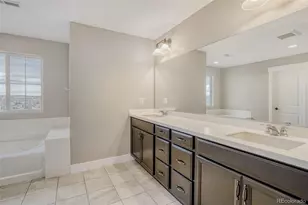 8055 S Elk Ct, Aurora, CO 80016 - Photo 43