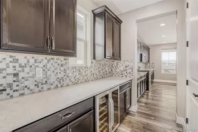 8055 S Elk Court, Aurora, CO 80016 - Photo 11