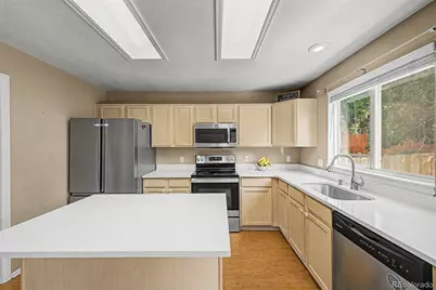 19584 E Ithaca Place, Aurora, CO 80013 - Photo 15
