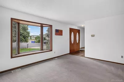 1079 S Joplin Way, Aurora, CO 80017 - Photo 3