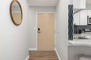 1625 Larimer St, Denver, CO 80202 - Photo 23