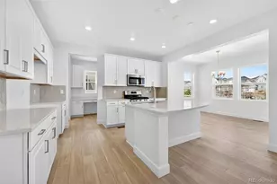 16507 W 92nd Pl, Arvada, CO 80007 - Photo 9