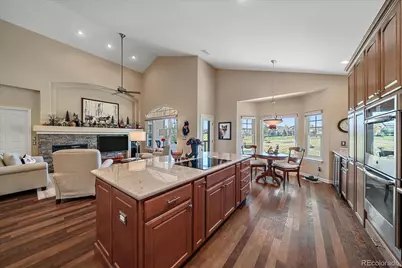 22066 E Chestnut Place, Aurora, CO 80016 - Photo 19