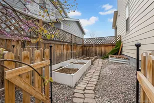 12284 Joplin St, Commerce City, CO 80603 - Photo 33