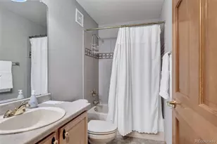 7968 S Algonquian Ct, Aurora, CO 80016 - Photo 21
