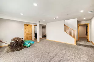 982 Georgia Dr, Jefferson, CO 80456 - Photo 25