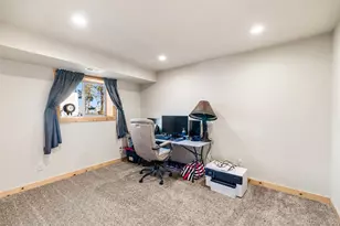 982 Georgia Dr, Jefferson, CO 80456 - Photo 27