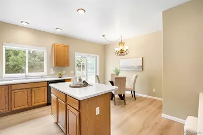 10090 Eagle Valley Way, Littleton, CO 80129 - Photo 7