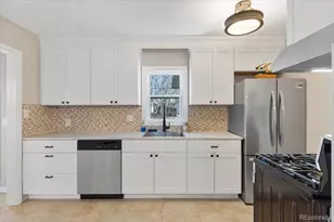 1364 Iola St, Aurora, CO 80010 - Photo 7