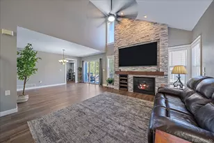 10518 Bellaire St, Thornton, CO 80233 - Photo 7
