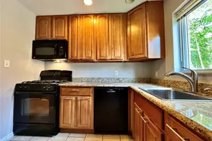 1063 Fillmore St, Denver, CO 80206 - Photo 3