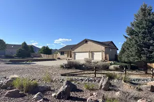 17 Bear Cub Ct, Canon City, CO 81212 - Photo 1