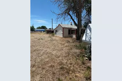 406 Second Street, Roggen, CO 80652 - Photo 15
