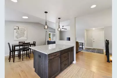 9098 W Chestnut Avenue, Littleton, CO 80128 - Photo 5