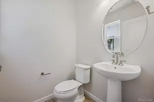 4593 N Versailles St, Aurora, CO 80019 - Photo 7
