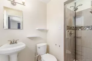 1575 S Monaco Pkwy, Denver, CO 80224 - Photo 15