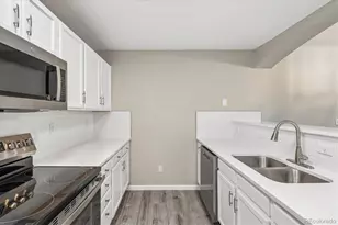 1404 Whitehall Dr, Longmont, CO 80504 - Photo 9